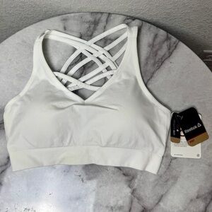 NWT Reebok Women's Front Interest Seamless Sports Bra